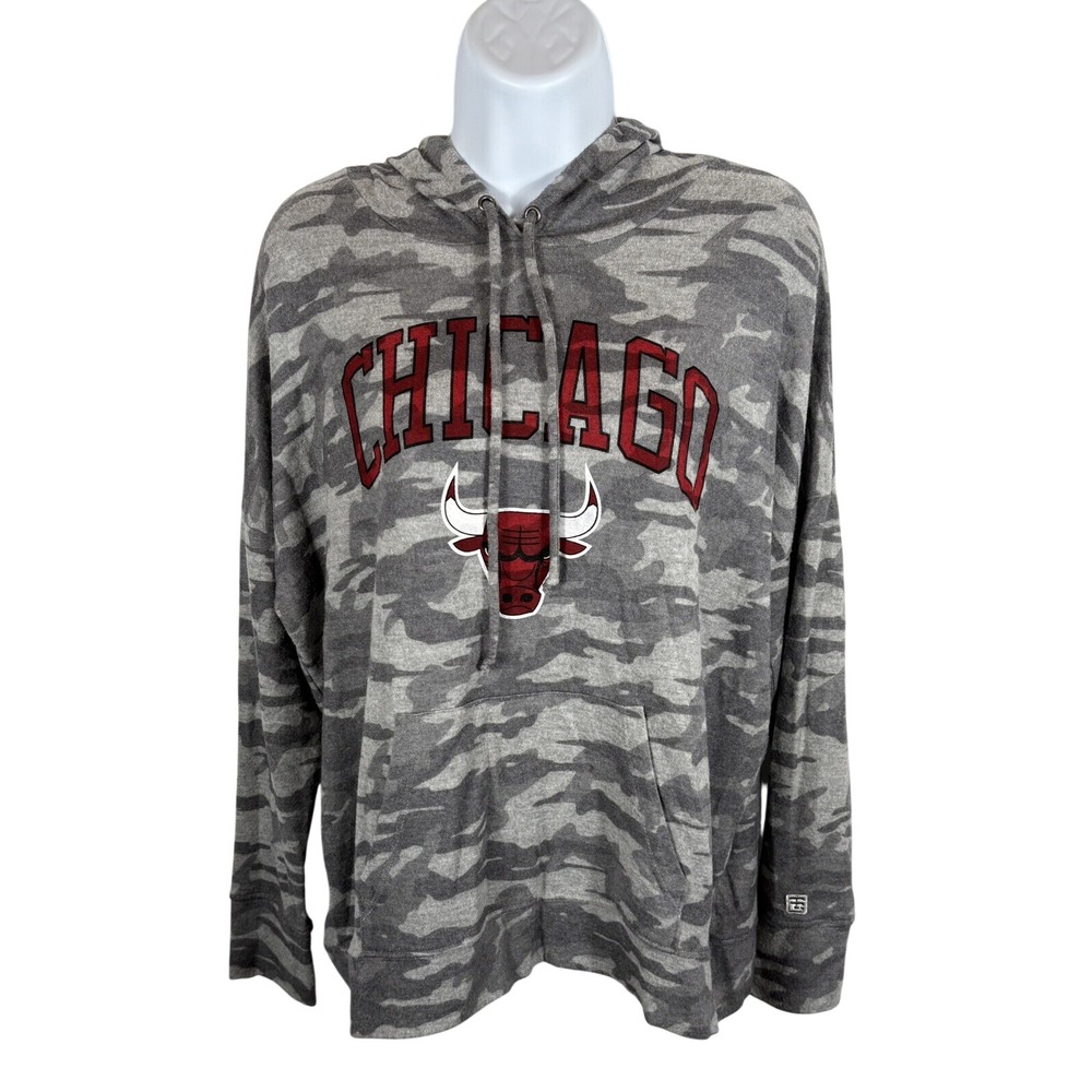 Tailgate NBA Chicago Bulls Hoodie‎ Women's Gray Camo Soft Small - 376